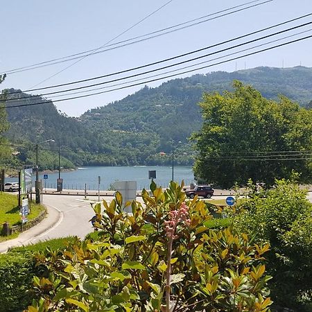 Sobreiro Apartamentos Rio Caldo Exteriér fotografie